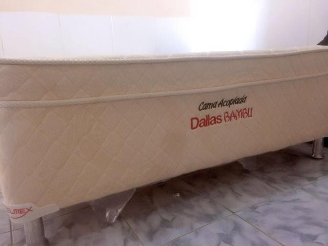 Vendo cama Box Dallas Bambu !