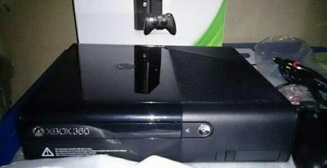 Xbox 360 super slim  travado