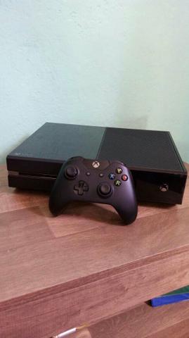 Xbox one 500gb 1 controle 11 jogos na memória