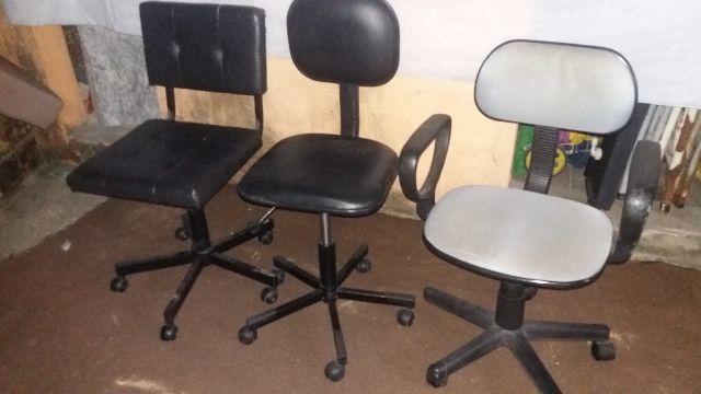 3 caderas giratórias c/ e s/braço inteiras