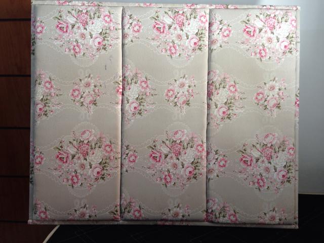 Cabeceira de cama casal floral