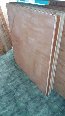 Compensado 12 milímetros. 11 reais