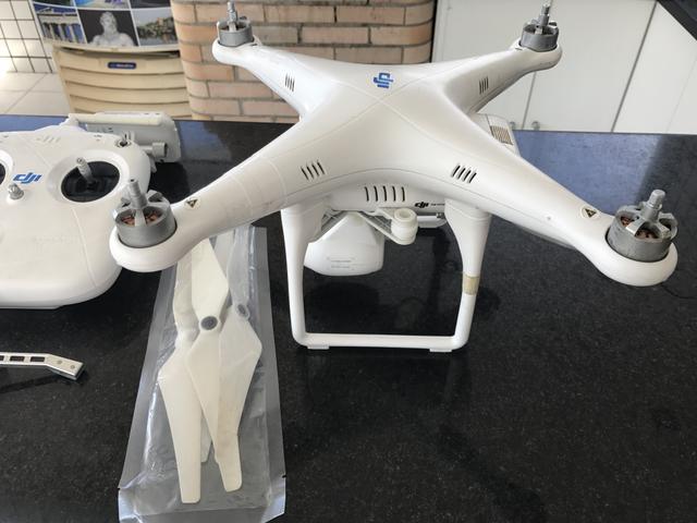 DJI Drone Phantom 2 VISION