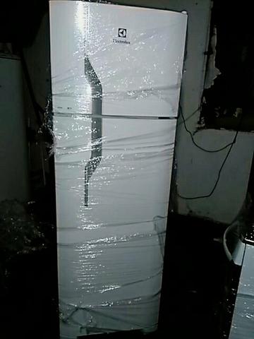 Geld.electrolux gelo seco e fog.chef