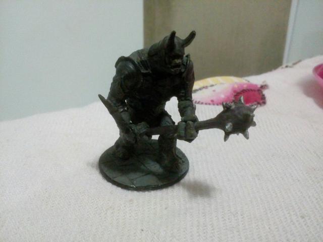 . Miniatura Orc de batalha, Senhor dos Anéis