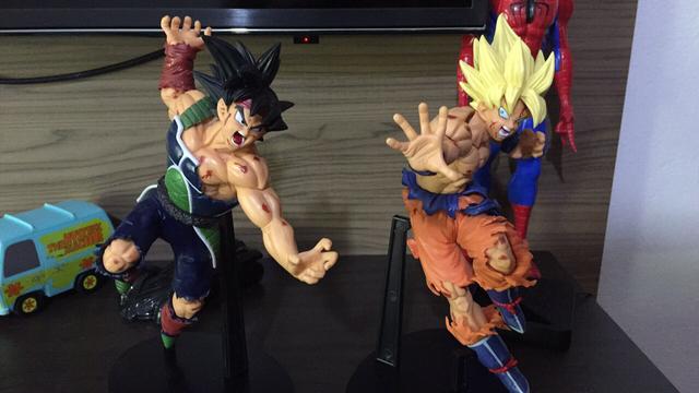 Action figure Bardock e Goku Ssj
