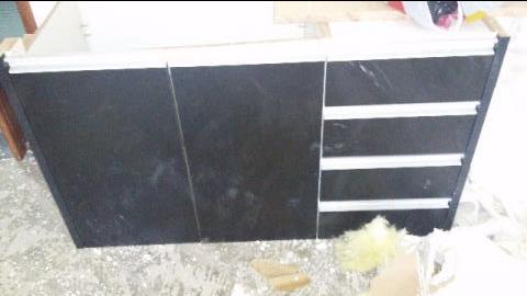 Armario para bancada de cozinha de 1,90 metros, com 02 potas