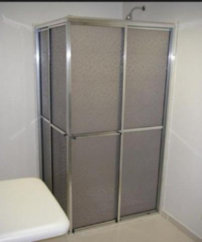 Box de banheiro em acrilico e aluminio