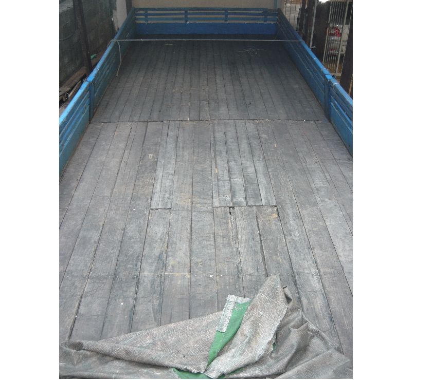 Caminhão Mercedes-Benz  Truck