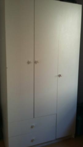 Guarda Roupa Branco