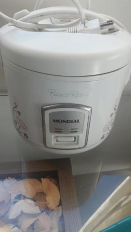 Panela de arroz eletrica