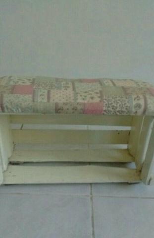 Sapateira Puff Artesanal