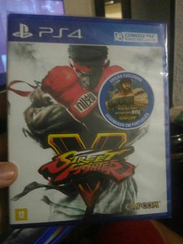 Street Fighter V com DLC
