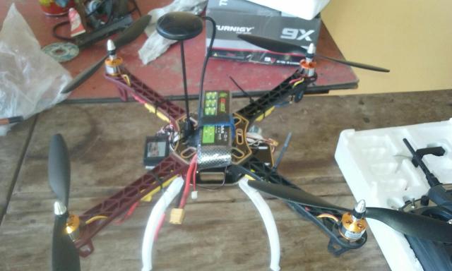 Aeromodelo drone f450