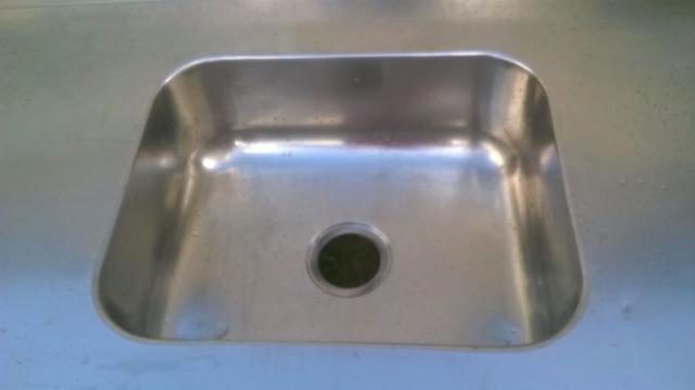 Pia de aço inox usada