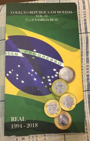 Álbum Completo da Família Real  a 