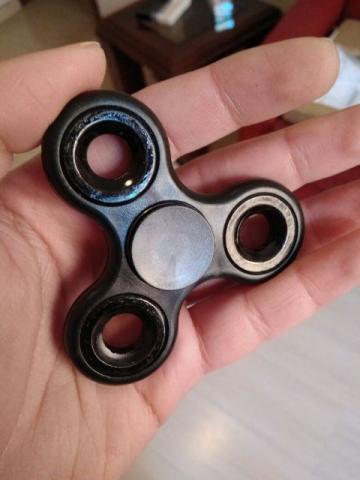 Fidget Spinners Pretos Novos
