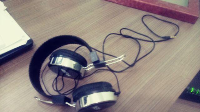 Headphone Aveva - ajustavel