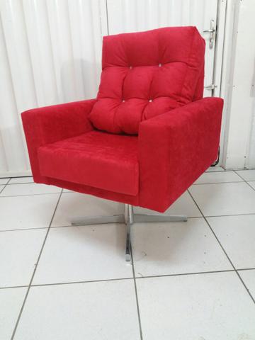 Poltrona giratória com balanço nova!!