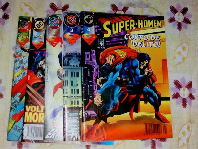Super homem (História em quadrinhos) Volumes  e 4
