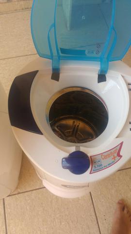 Vendo Maquina de lavar roupa e centrifuga