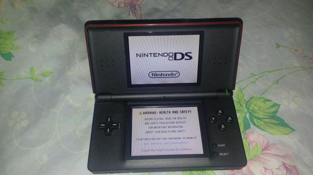 Vendo Nintendo DS