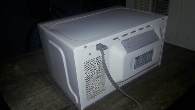 Vendo um micro-ondas