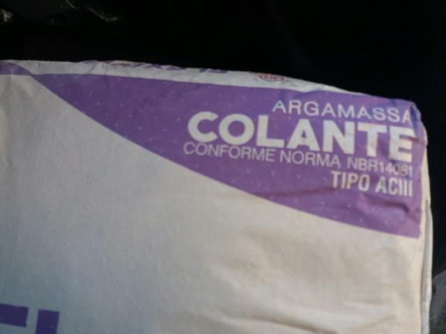 Argamassa AC3 Cinza flexível 20 "sacos"