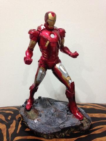 Boneco Homem de Ferro