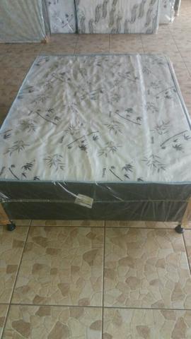 Box conjugadas de casal com 7 cm de espumas acopladas novas