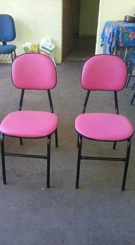 Cadeiras fixas a partir de 60 reais