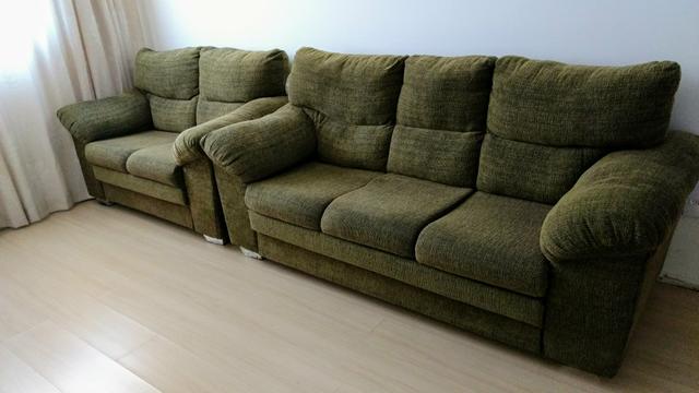 Conjunto de Sofá de 2 e 3 lugares