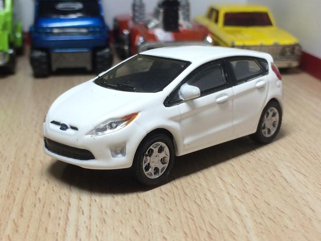 Greenlight Fiesta loose