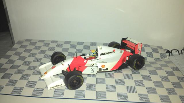 Miniatura Maclaren Senna