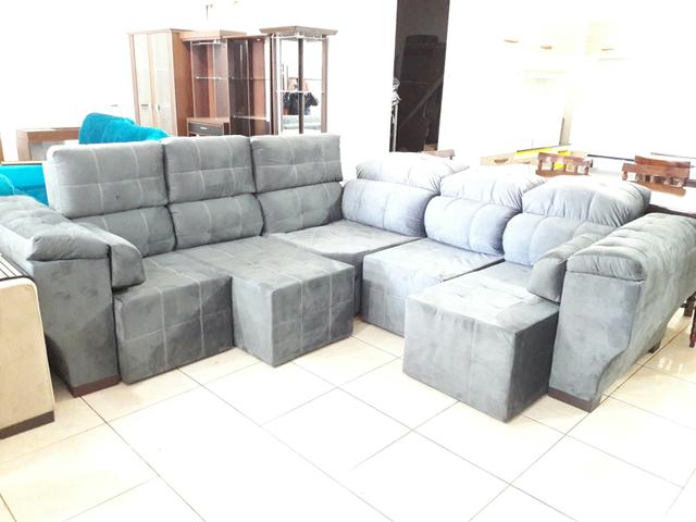 Quem chegar primeiro leva Sofá com desconto de ()