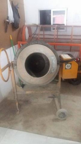 Betoneira CSM 120 Litros Monofásico 220V 1/3CV