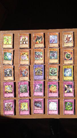 Conjunto de 209 cartas de Yu-Gi-Oh 5D'S
