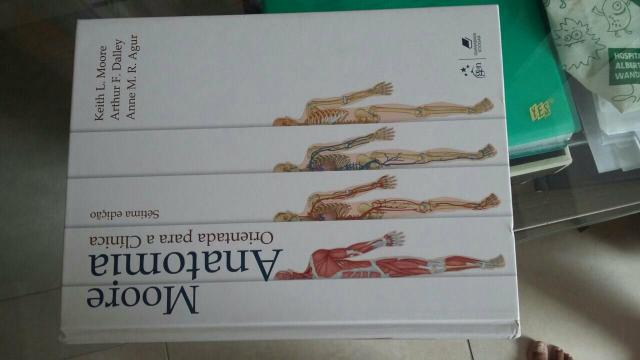 Livro Moore Anatomia sétima edição