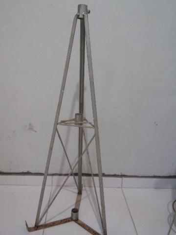 Suporte para antena tubular