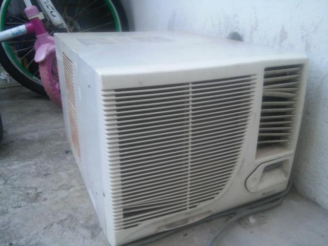 Ar condicionado de janela