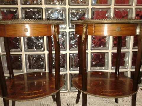 Belíssimo par de marcheterie