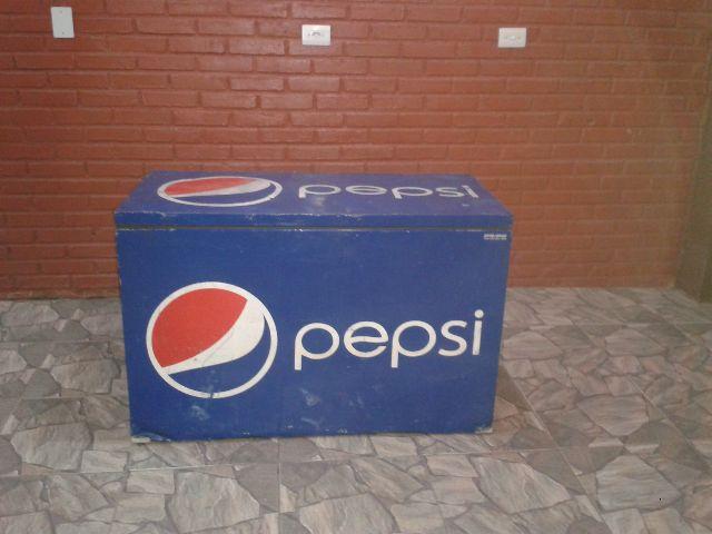Caixa Térmica Pepsi Grande
