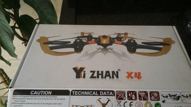 Drone yi zhan x4