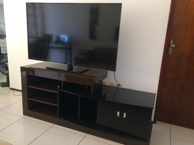 Rack imbuia com preto