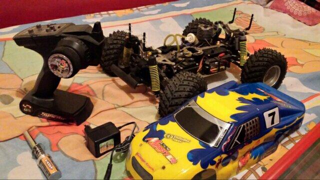 Vendo carrinho auto modelo zerado