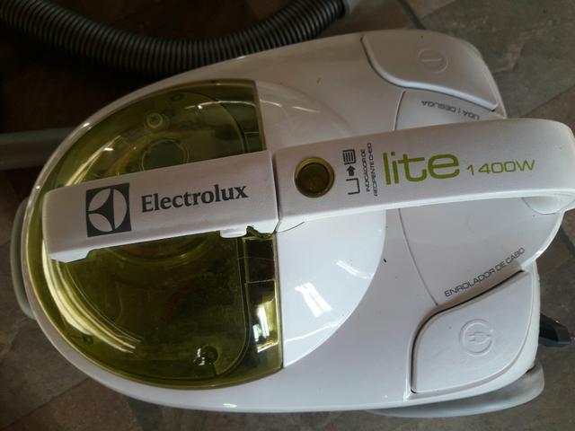 Aspirador di po Electrolux seminovo