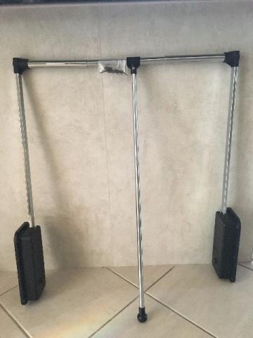 Cabideiro Extensivel Basculante Reval