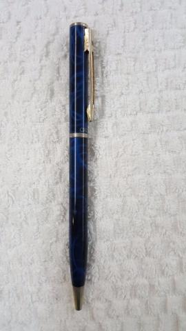 Caneta azul Crown - usada
