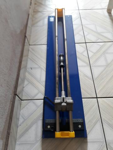 Cortador de piso e azulejos
