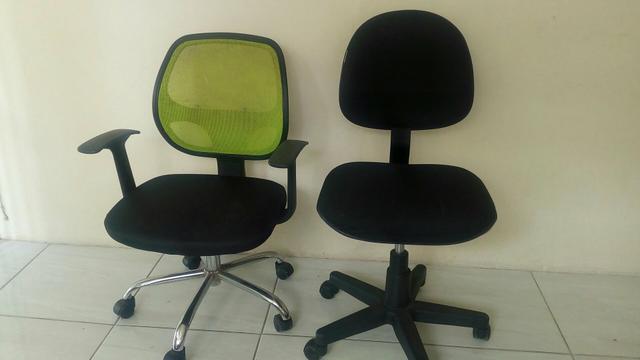 2 Cadeiras Giratórias